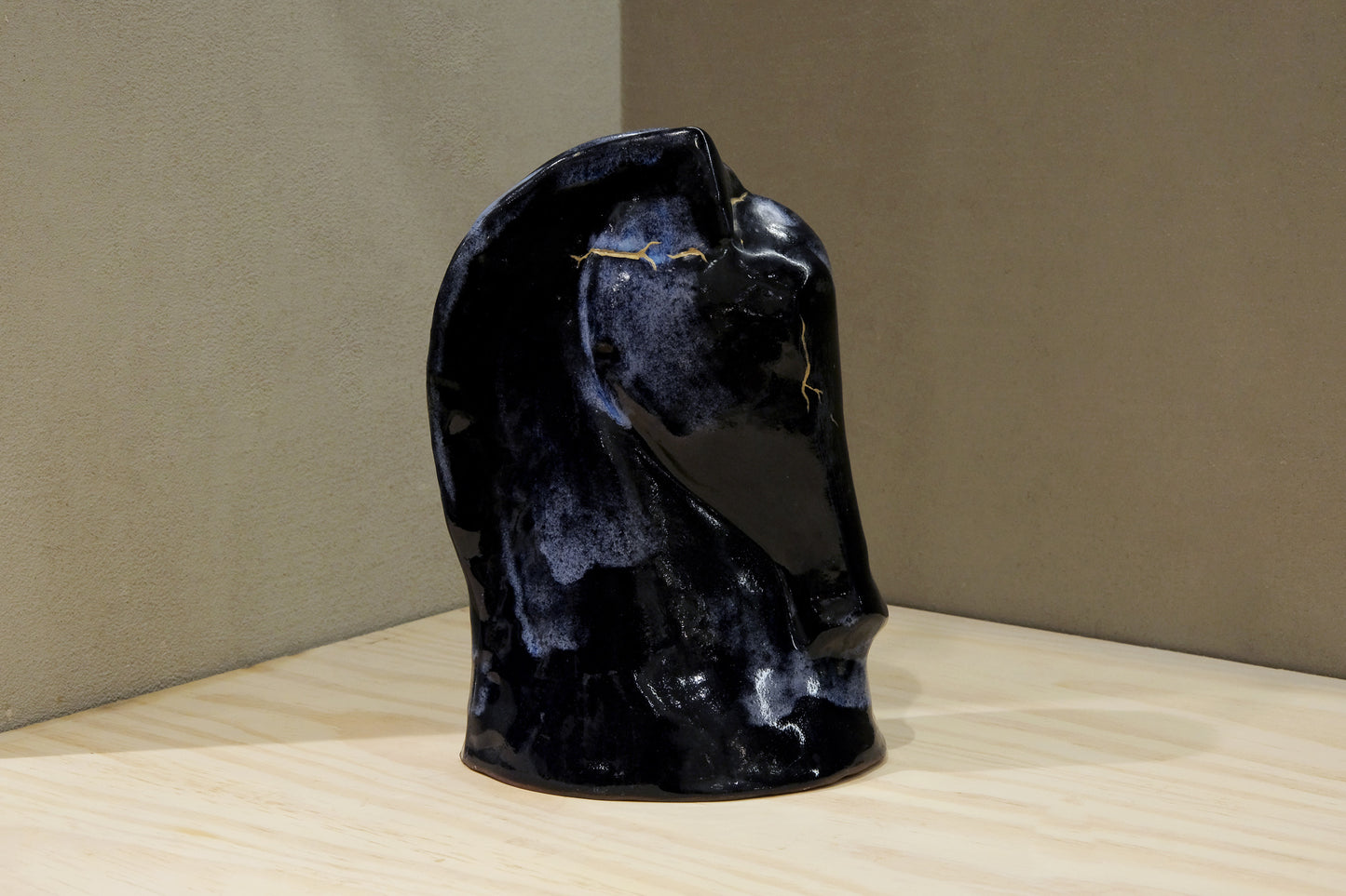 HORSE HEAD SCULPTURE