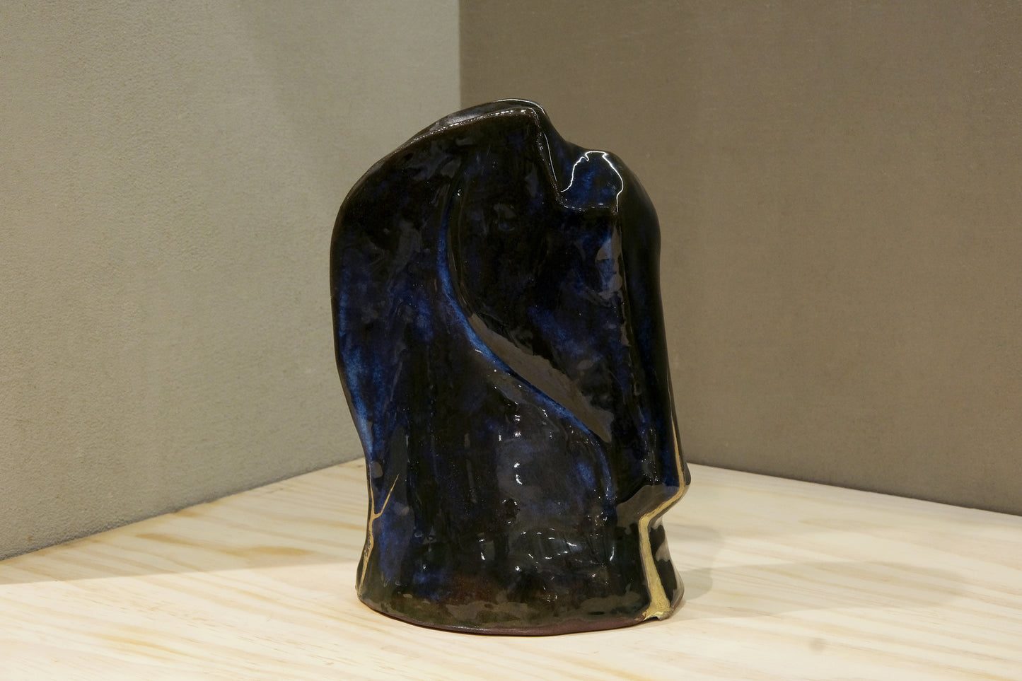 HORSE HEAD SCULPTURE