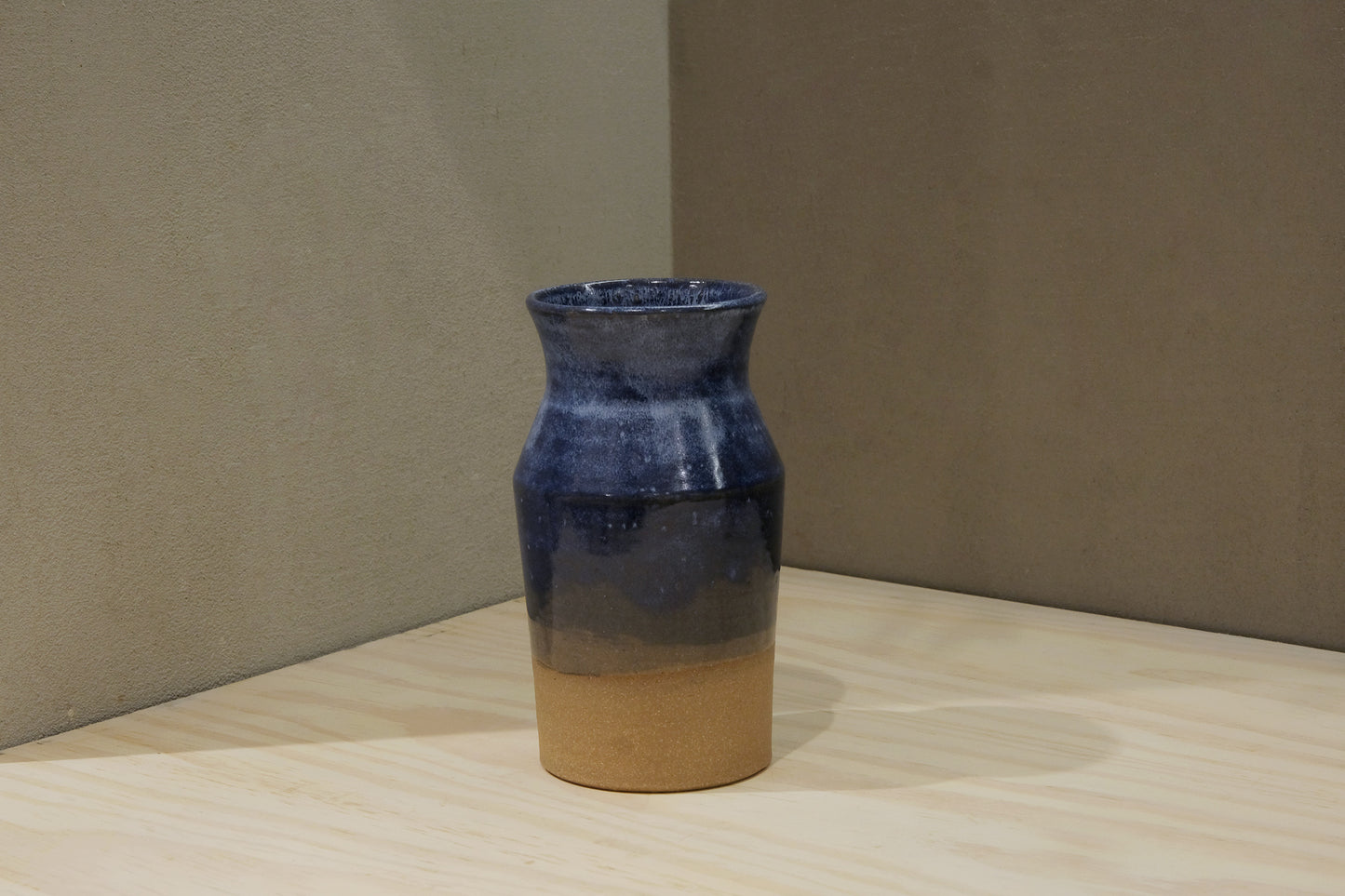 Vase- Theki مزهرية تيكه