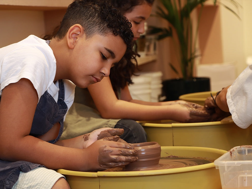 Play Time With Clay (Kids Wheel) ورشه العجله للأطفال